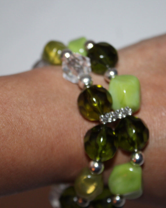 Green Faux Beads Bracelet